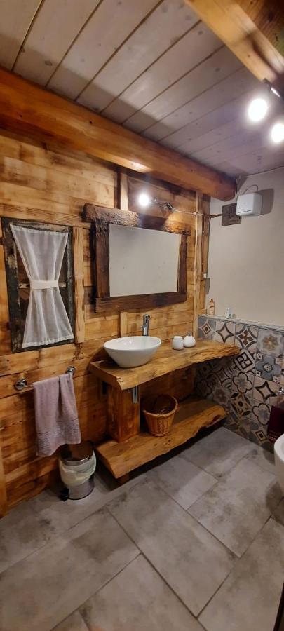 B&B La Corte Dei Cerri- Il Piccolo Chalet Frassinoro Exteriér fotografie